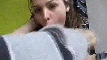 Cumshot Facial Brunette