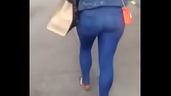 Phat ass in jeans