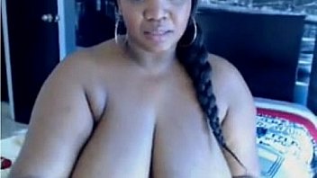 BBW With Large Breasts Masturbates