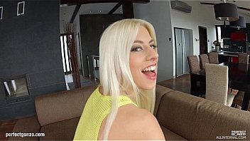 Allinternal Jessie Volt gags on two cocks and screams from a hard pounding befor