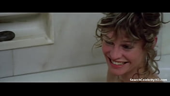 Julie Christie Nude in Bathroom - Don&apos;t Look Now