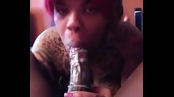 BBC Ebony Tranny deep throat