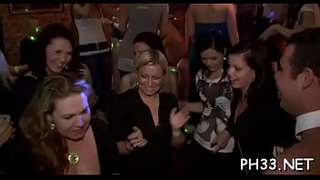 Lots of blond ladies sucking dicks