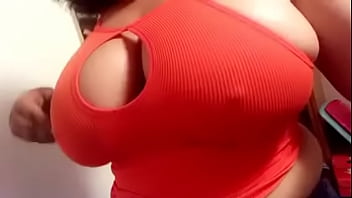 Big ass titties MUST SEE