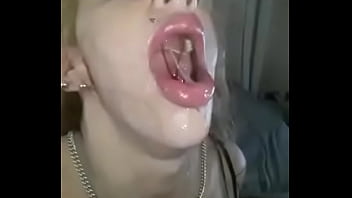 tranny gagging