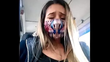 hermosa bogotana se masturba en bus urbano