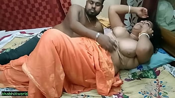 Indian bhabhi hot amazing sex &excl;&excl; latest hindi sex