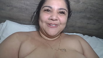 Amigo vem meter comigo pela terceira vez e enche minha xereca de porra&comma; eu Mary Butterfly fico toda melada