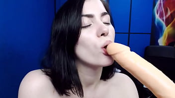 Russian webcam teen is deepthroating like goddess