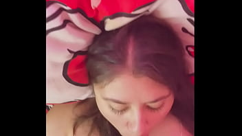 Latina gives a great blowjob and ends with cum in her mouth