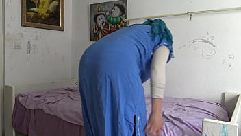 I fucked my submissive turkish immigrant maid in her asshole